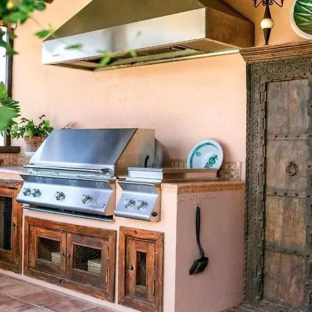 Villa Malvasia In The Heart Of Lanzarote Masdache