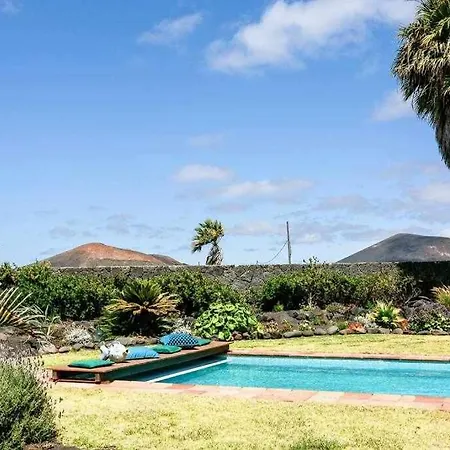 Villa Malvasia In The Heart Of Lanzarote Masdache