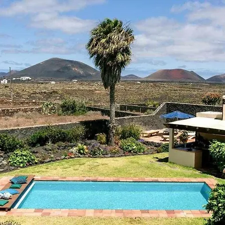 Villa Malvasia In The Heart Of Lanzarote